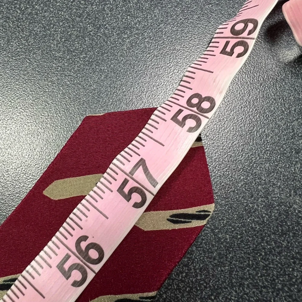 Giorgio Armani Mens Tie Necktie Red Beige Geometric 100% Silk Tied Classic Italy